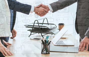 “Aile Şirketlerinde Sürdürülebilirlik ve Aile Anayasası” paneli TV100’de